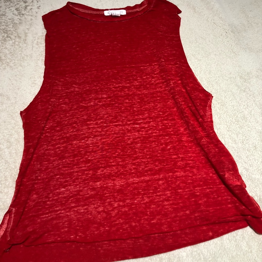 Cutoff tanktop